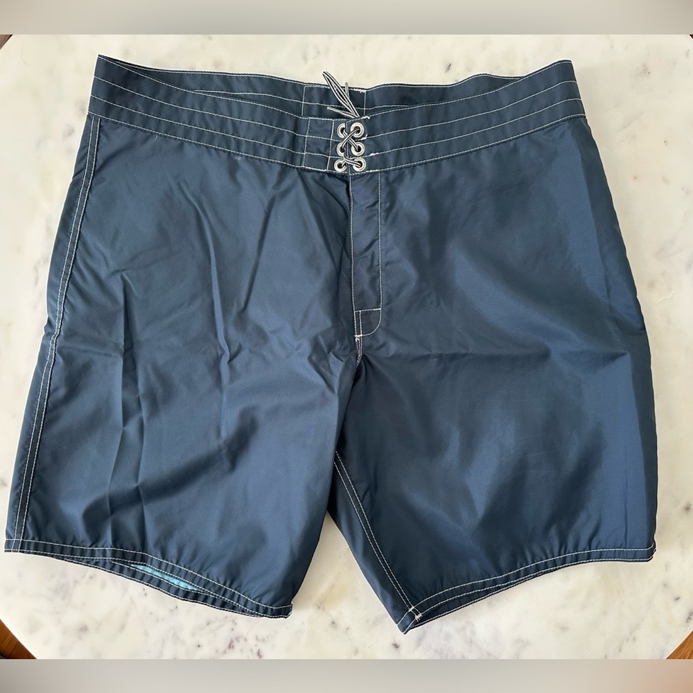 Men's Birdwell Beach Britches Boardshorts Swim Trunks Navy Size 41 NWOT